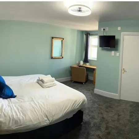 The Crafty Cow 2* Bristol