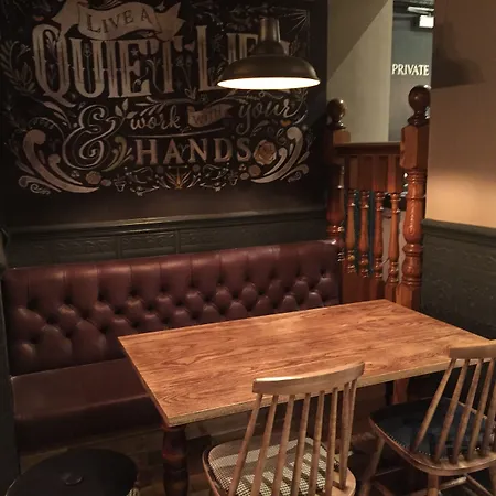 Gasthof The Crafty Cow 2*